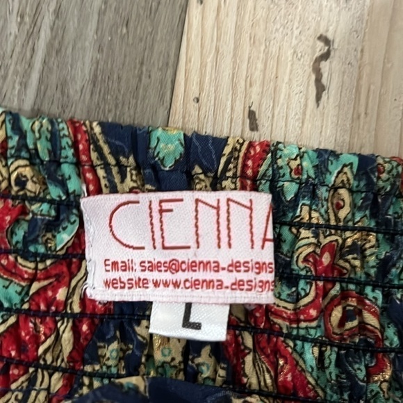 Silky Long CIENNA CHEY SKIRT Size Large - Picture 5 of 8